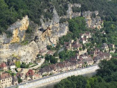 Holiday House in Ste. Alvere (Pyrnes-Atlantiques) or holiday homes and vacation rentals