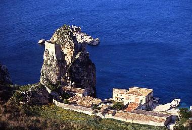 Holiday House in Trappeto (Palermo) or holiday homes and vacation rentals