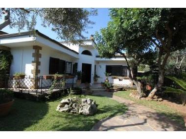 Villa in Palermo (Palermo) or holiday homes and vacation rentals