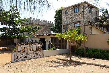 Holiday House in Baguida/Avepozo (Lome) or holiday homes and vacation rentals