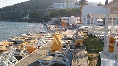 Resorts Private Beach