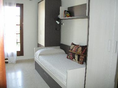 Holiday Apartment in port saplaya (Valencia / Val�ncia) or holiday homes and vacation rentals