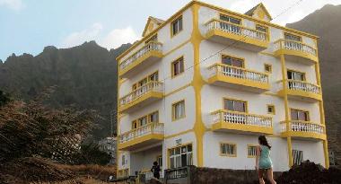 Bed and Breakfast in Ponta do Sol (Ribeira Grande) or holiday homes and vacation rentals