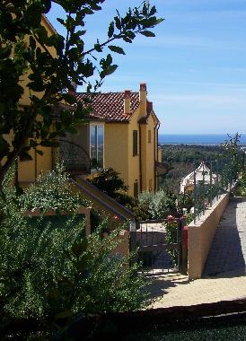 Holiday Apartment in MONTESCUDAIO (Pisa) or holiday homes and vacation rentals