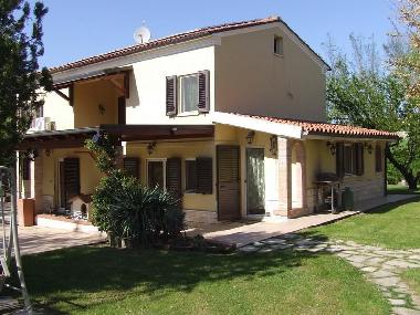 Villa in Polverigi (Ancona) or holiday homes and vacation rentals