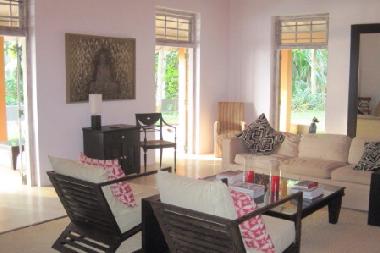 Villa in Dickwella (Gampaha) or holiday homes and vacation rentals