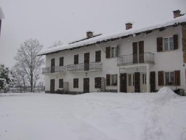 Holiday House in Arignano (Torino) or holiday homes and vacation rentals