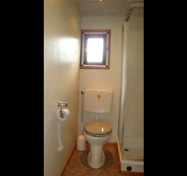 Chalet in Lith (Noord-Brabant) or holiday homes and vacation rentals