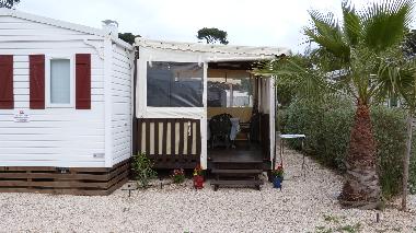 Chalet in Hy�res (Var) or holiday homes and vacation rentals