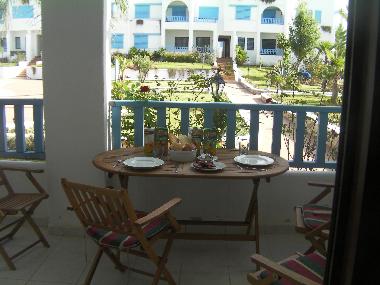Have breakfast on the terrace and admire the gardens
