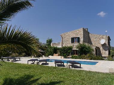 Holiday House in Sineu (Mallorca) or holiday homes and vacation rentals