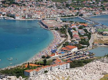 Holiday Apartment in Pag (Zadarska) or holiday homes and vacation rentals