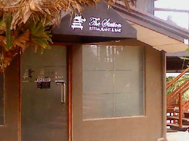 100m from the house,this restaurant and bar is open 11am-11pm