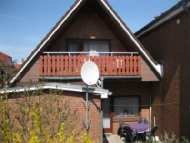 Holiday Apartment in Bsum (Nordsee-Festland) or holiday homes and vacation rentals