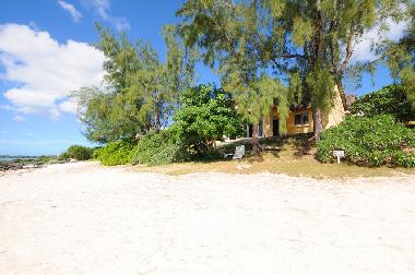 Holiday House in Grand Baie (Pamplemousses) or holiday homes and vacation rentals