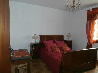 Holiday House in SAINT ETIENNE DU GRES (Bouches-du-Rh�ne) or holiday homes and vacation rentals