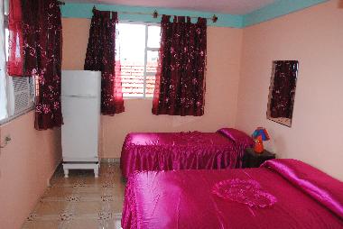 Bed and Breakfast in 80000 (Guantanamo) or holiday homes and vacation rentals