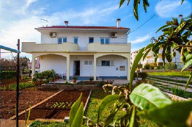 Holiday Apartment in Petrčane (Zadarska) or holiday homes and vacation rentals