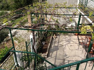 Holiday House in Gornja Podgora (Splitsko-Dalmatinska) or holiday homes and vacation rentals