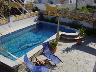 Holiday House in Vinar�s (Castell�n / Castell�) or holiday homes and vacation rentals