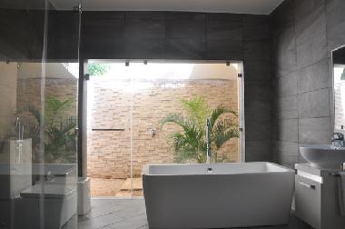 Villa in Diani (Coast) or holiday homes and vacation rentals