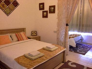 Family Studio (BO) for parents & 2 adult children (2+2) - (DBL & DBL).