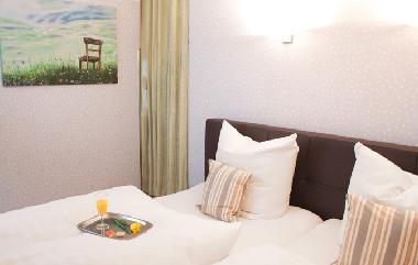 Holiday House in Potsdam OT Neu Fahrland (Potsdam, Kreisfreie Stadt) or holiday homes and vacation rentals