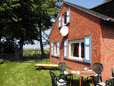 Holiday House in Bunde/Dollart (Nordsee-Festland / Ostfriesland) or holiday homes and vacation rentals