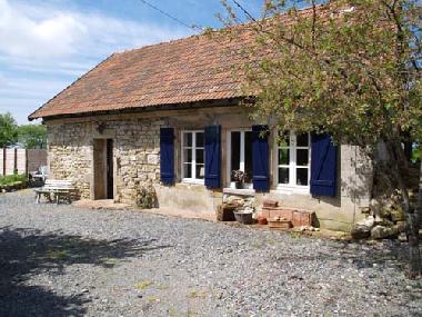 Holiday House in Trois-Vvres (Nivre) or holiday homes and vacation rentals