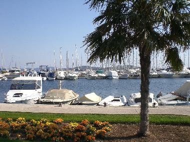 Holiday House in Vodice (Sibensko-Kninska) or holiday homes and vacation rentals
