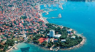 Holiday House in Vodice (Sibensko-Kninska) or holiday homes and vacation rentals
