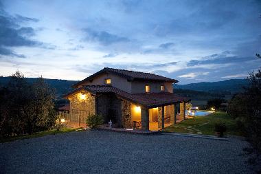 Holiday House in Monte San Savino (Arezzo) or holiday homes and vacation rentals