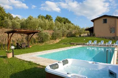 Holiday House in Monte San Savino (Arezzo) or holiday homes and vacation rentals