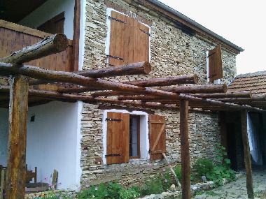 Holiday House in Lambuh  (Khaskovo) or holiday homes and vacation rentals