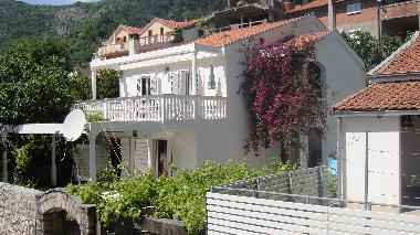 Holiday Apartment in Budva (Montenegro) or holiday homes and vacation rentals