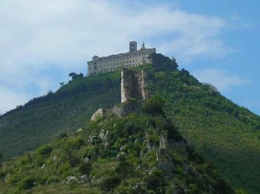 Bed and Breakfast in CASSINO (Frosinone) or holiday homes and vacation rentals