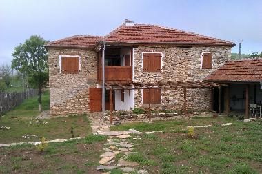Holiday House in Lambuh  (Khaskovo) or holiday homes and vacation rentals