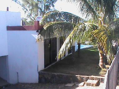 Holiday House in Trou D'eau Douce (Flacq) or holiday homes and vacation rentals