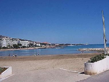 Holiday Apartment in Alcossebre (Castell�n / Castell�) or holiday homes and vacation rentals