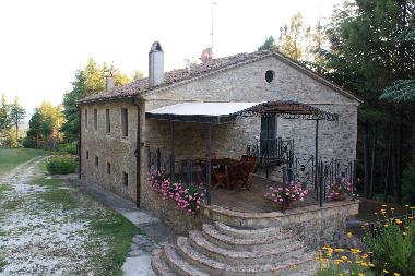 Holiday House in Citta`di Castello (Perugia) or holiday homes and vacation rentals