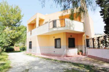 Villa in Brucoli (Siracusa) or holiday homes and vacation rentals