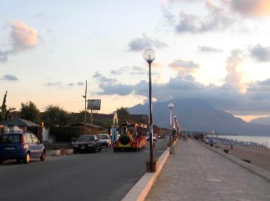 Villa in Campofelice Di Roccella (Palermo) or holiday homes and vacation rentals