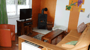 Holiday House in Serrahn (Mecklenburgische Seenplatte) or holiday homes and vacation rentals