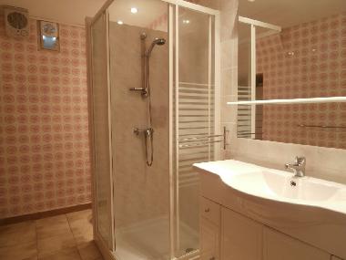 Holiday House in PAULHAN (H�rault) or holiday homes and vacation rentals