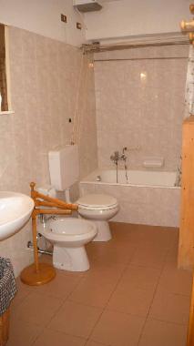 Holiday Apartment in Magreglio (Como) or holiday homes and vacation rentals