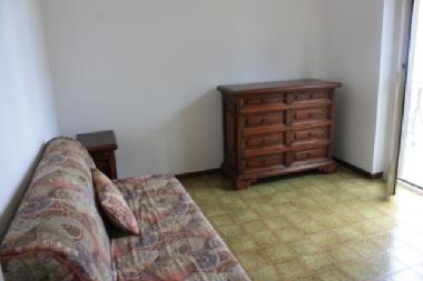 Room on the first floor with the double sofa bed