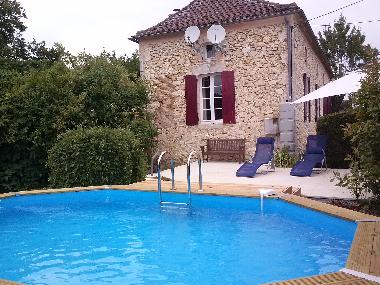 Holiday House in Lalandusse (Lot-et-Garonne) or holiday homes and vacation rentals