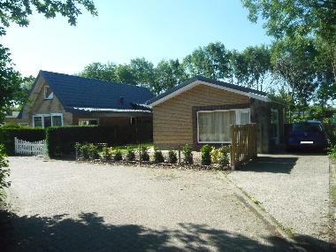 Holiday House in Scheldeoord (Zeeland) or holiday homes and vacation rentals