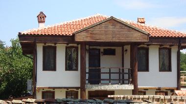 Holiday House in Briagovo (Plovdiv) or holiday homes and vacation rentals