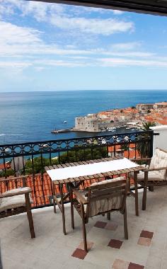 Holiday Apartment in Dubrovnik (Dubrovacko-Neretvanska) or holiday homes and vacation rentals